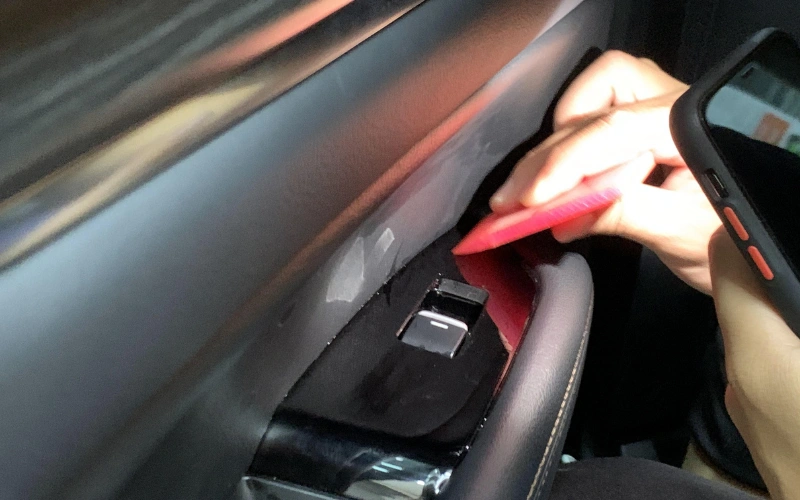 Một Vài Lưu Ý Khi Dán Phim Ppf Nội Thất Mazda 6