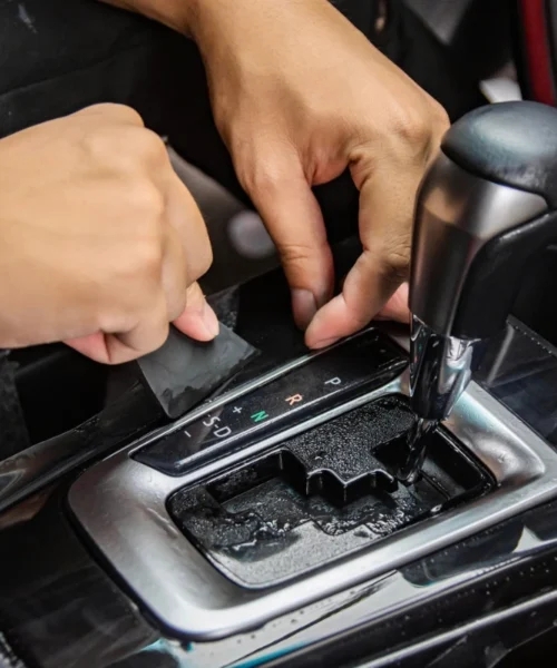 Dán Ppf Nội Thất Hyundai Kona Bảo Vệ Chống Trầy Hiệu Quả 7