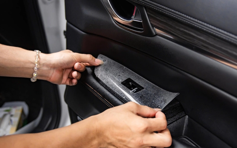 Những Lợi Ích Rõ Rệt Khi Dán Ppf Nội Thất Ô Tô Cho Hyundai Custin