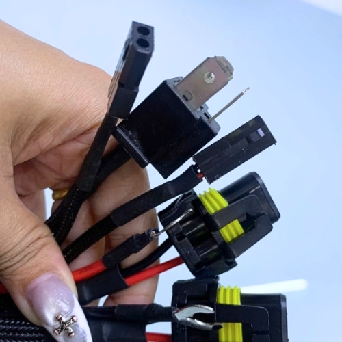 Relay Điện Tử Có Dây Đi Đèn Và Jack Cắm Chân H4 Tăng Độ An Toàn 5