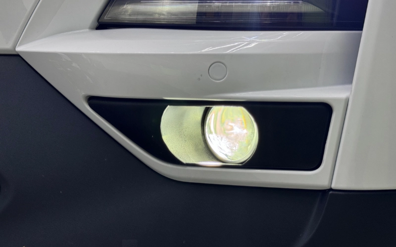 Điểm Nổi Bật Của Dưỡng Đèn Gầm 3 In Lắp Cho Vf6 
