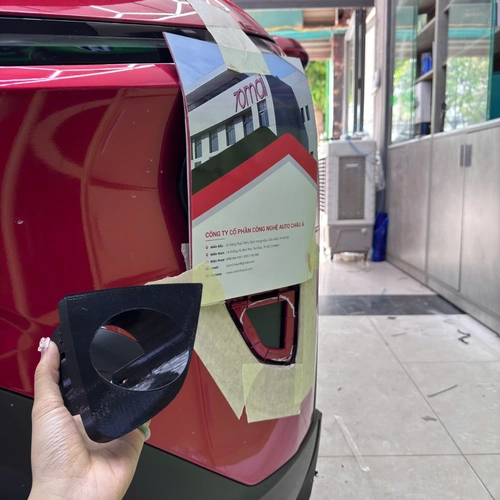Dưỡng đèn gầm 2 in lắp xe VF MPV7 1